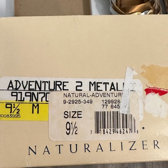 VTG Naturalizer Adventure Slip On Leather Flats Metallic Gold and Silver SZ 9.5 - Picture 3 of 8
